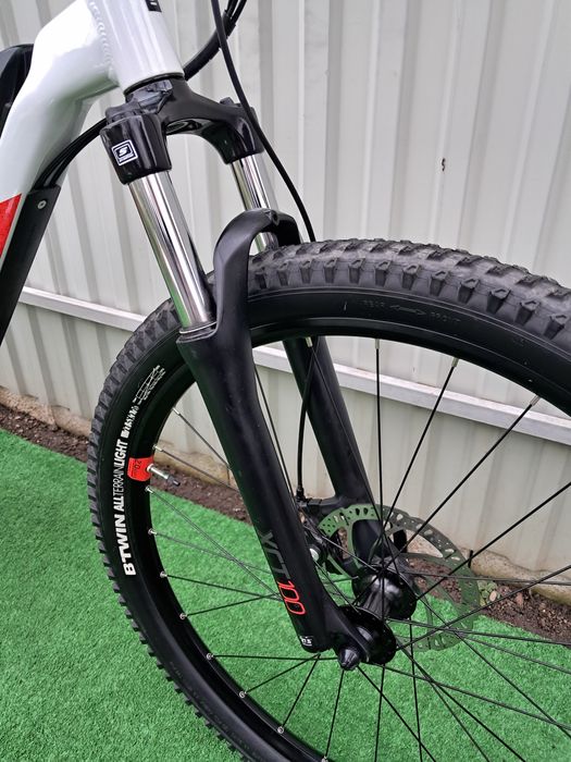 Електровелосипед Rockrider e-St100 Мотор-колесо 250W Suntour Tektro