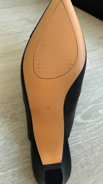 Vitto Rossi сабо