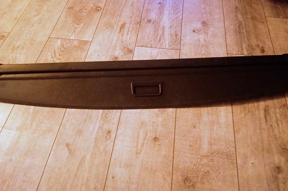 Roleta samochodowa touran