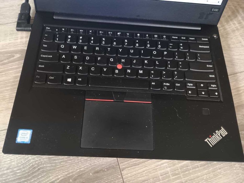 Lenovo ThinkPad E490 i5 8265u\8gb\128 SSD