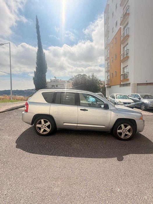 Jeep Compass 2007491142304571729922