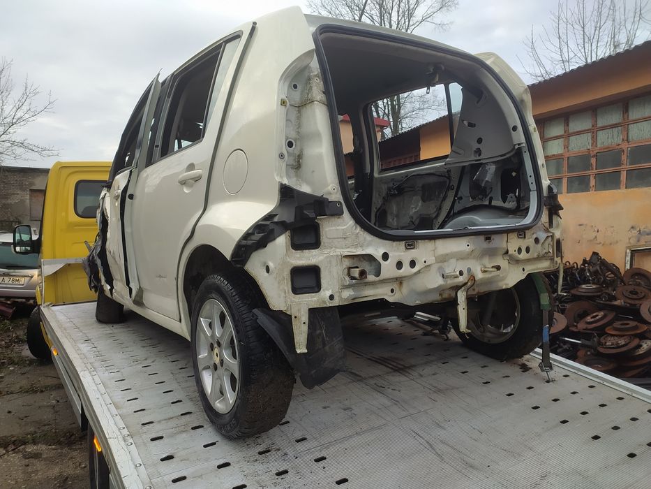 Subaru Justy 1.0 2010 silnik
