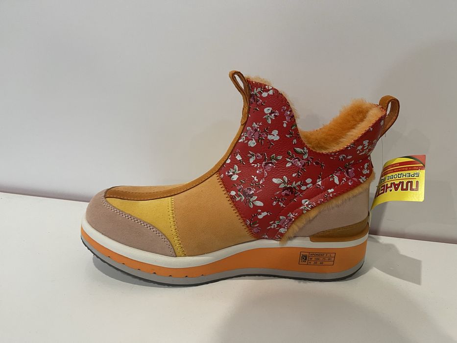 Угги Deckers ,нові,оригінальні