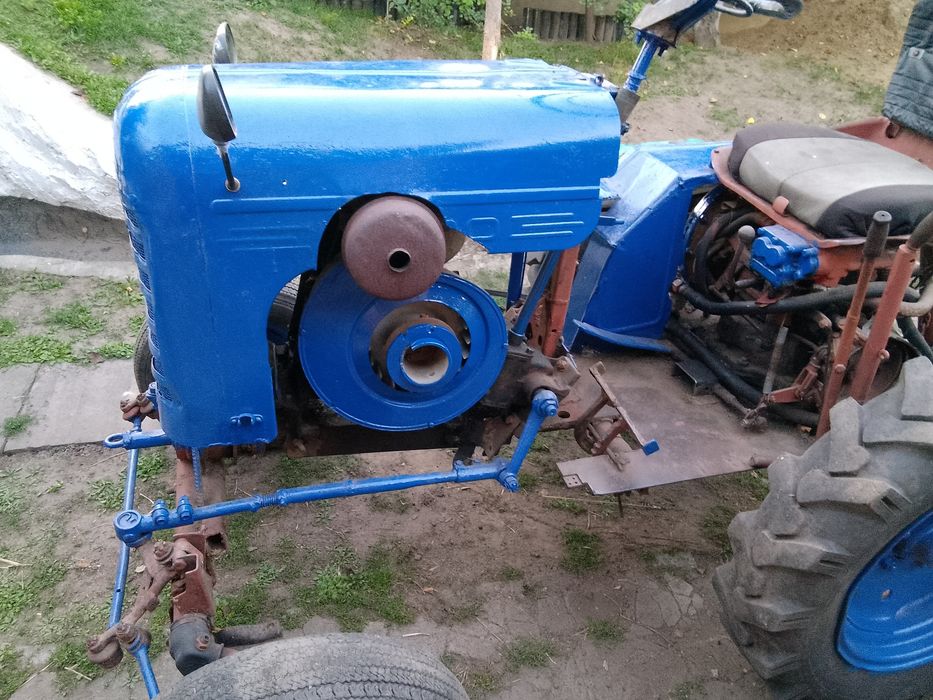 Продам саморобний трактор з прицепом-самоскид.