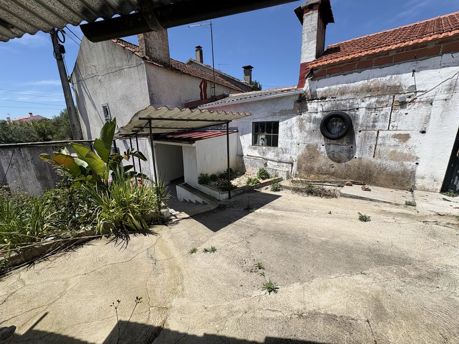Moradia com terreno