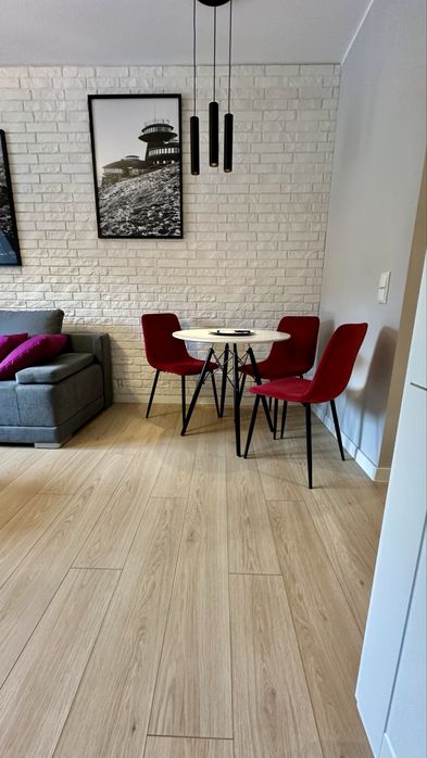 Stacja KARKONOSZE Szklarska Poręba studio w centrum