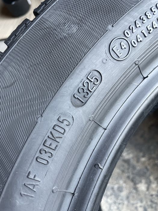 205/55 R16 Continental ContiWinterContact TS830P /2шт./ як нові / зима