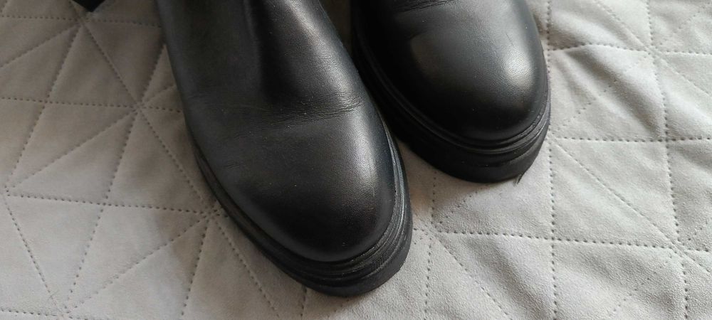 Tommy Hilfiger muszkieterki za kolano 41 skóra