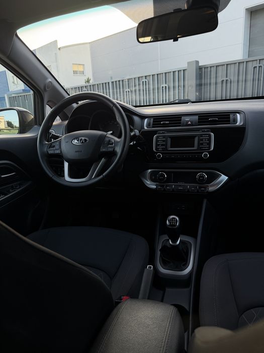 KIA RIO 1.1 CRDI NACIONAL 94.000 KM 1 dono
