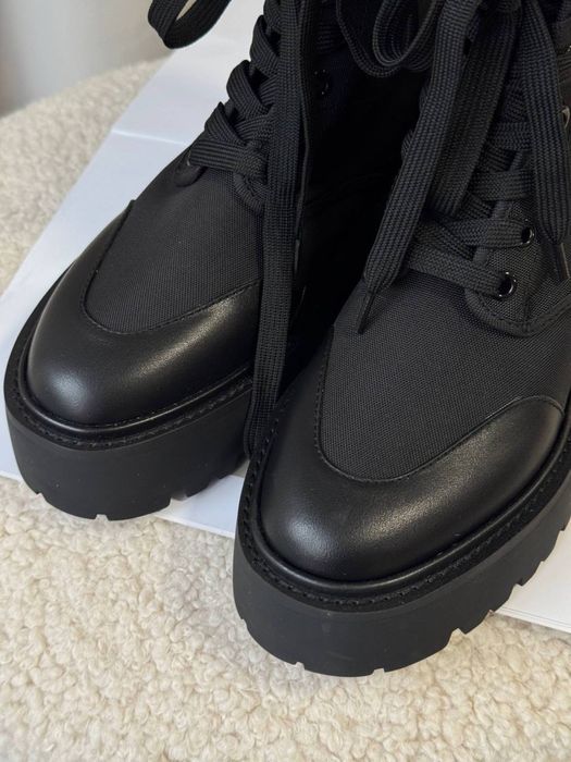 Черевики Celine