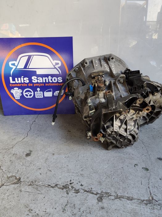 Caixa de velocidades Renault master 2.3 DCi. com referencia PF6034