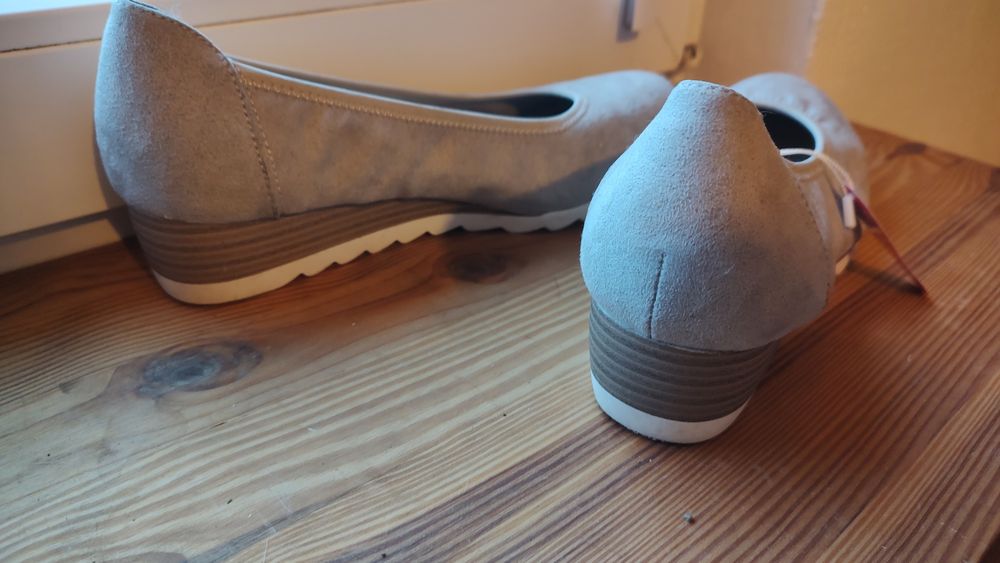 Buty szare czółenka rozm. 38