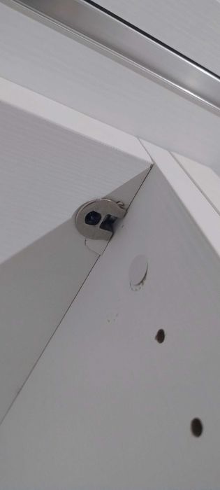 Armário com cama rebatível - Ótimo estado