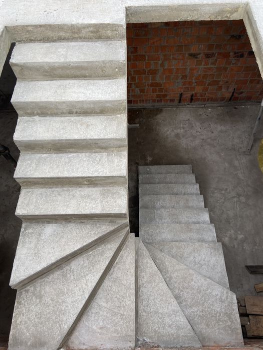 Монолітні перекриття сходові марші - фундаменти - стяжкі