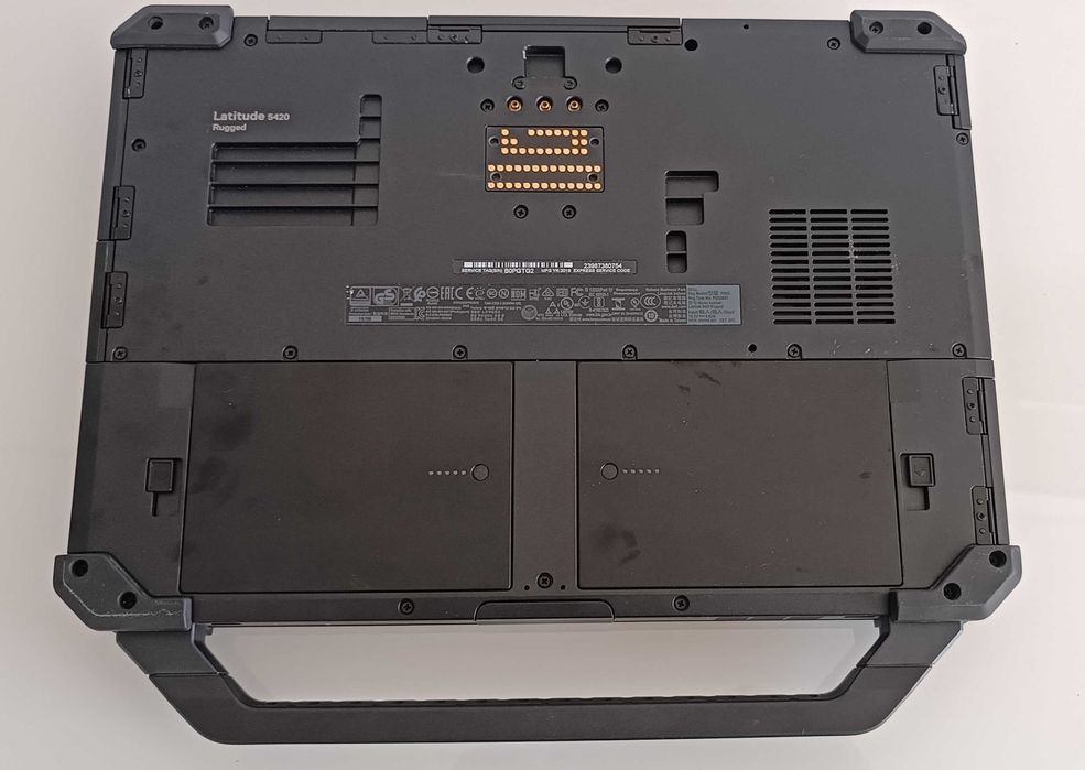 Dell Latitude 14 5420 Rugged - Ecrã 14 FHD - Core i7 quadcore - 32GB RAM - Robusto