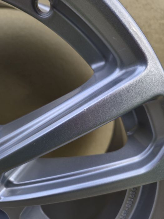 Felgi zimowe Alutec Tormenta Polar 18" 5x112 ET:40 Audi/VW/Skoda/Seat