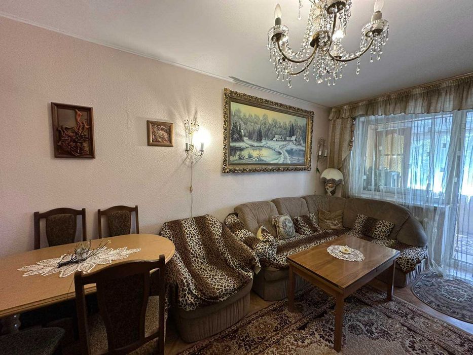 Довгострокова оренда 2к кваритири в Центрі міста