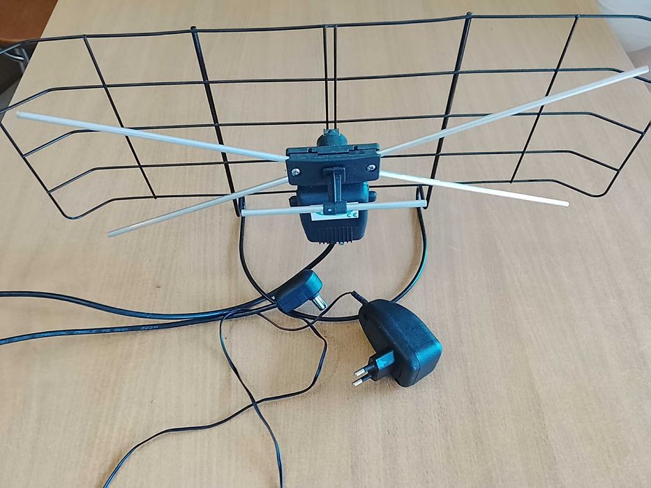 Antena telewizyjna - sprawna / Polecam