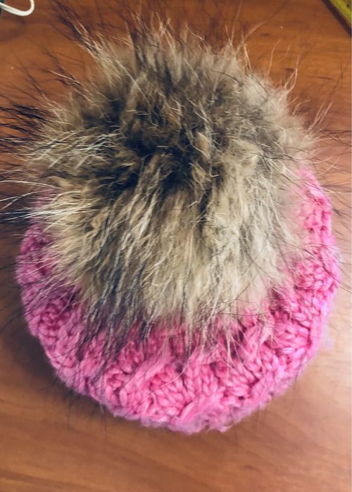 Шапка женская вязанная Odyssey АСТРИТ помпоном бубоном фламинго 55-58