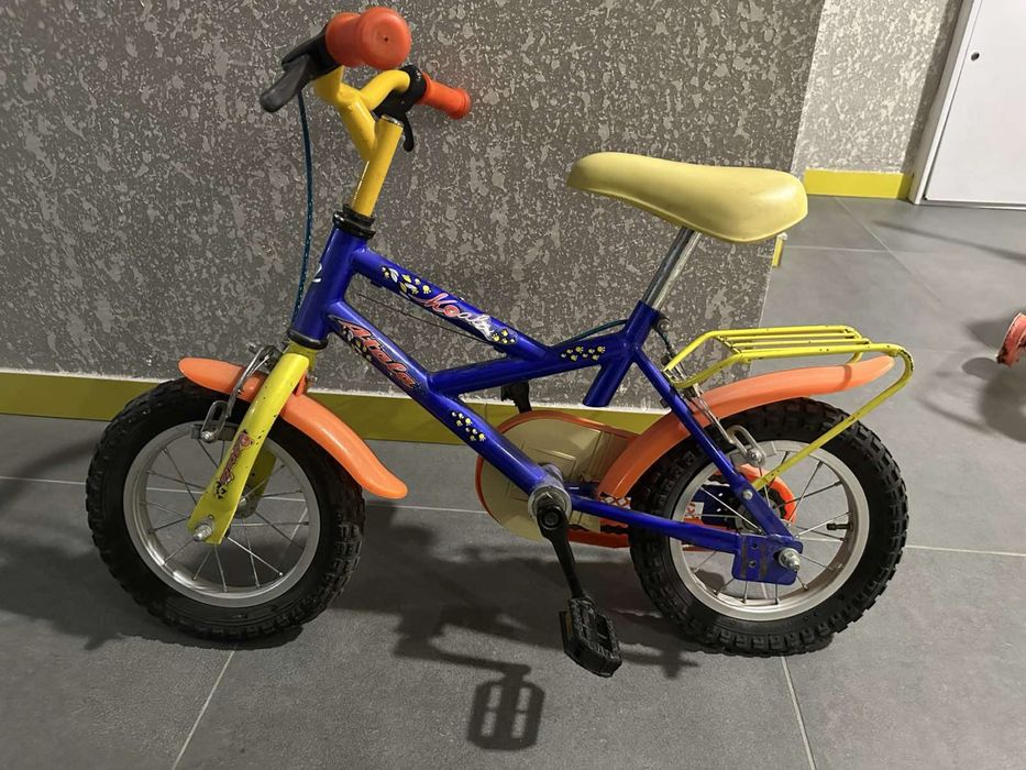 Велосипед дитячий ( підлітковий )