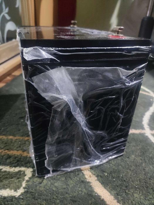 Продам акумулятор LiFePO4 12V 100AH