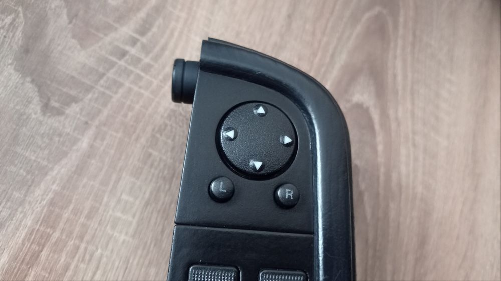 Оригінальна внутрішня ручка для Audi 80 B4