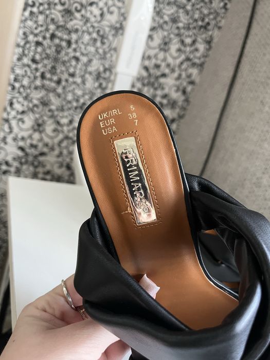 Босоніжки 38 р. Стан гарний