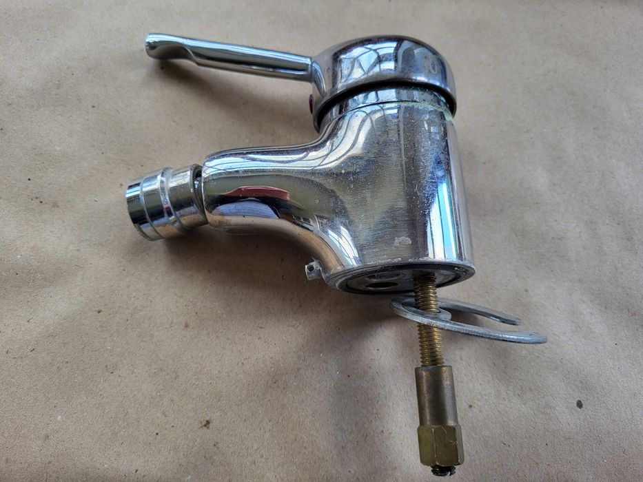 Bateria bidetowa - 30,-