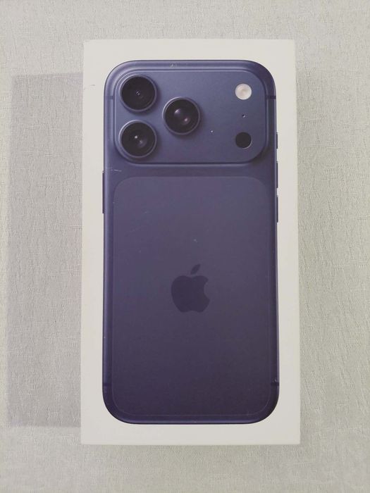 Apple iPhone 17 Pro 256GB - Głębinowy błękit - Zaplombowany