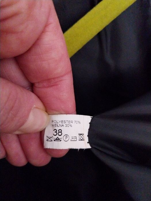 Żakiet rozm.M 30% wełna