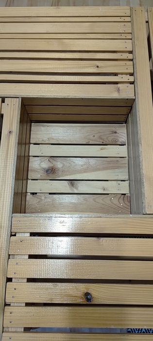 Stolik kawowy drewniany handmade na kółkach