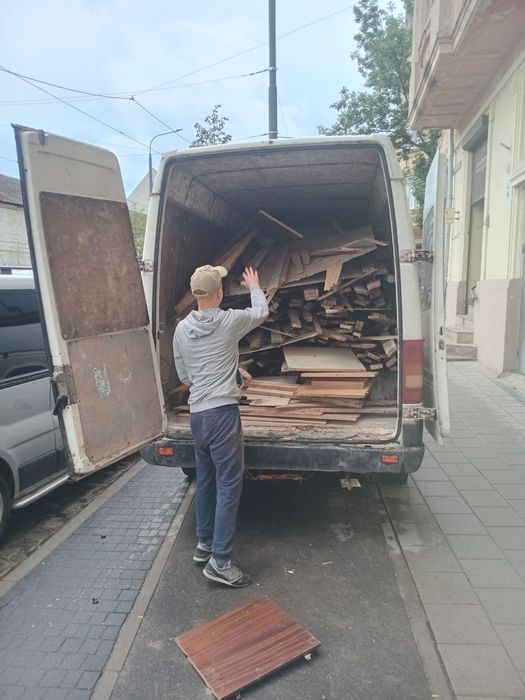 ТЕРМІНОВИЙ Вивіз будівельного сміття • демонтаж квартир • вантажники Львів