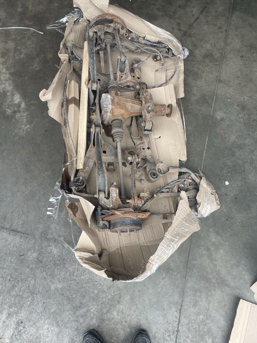 Задня балка взборі до Subaru Outbak B13 3.0 2009
