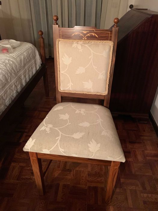 CADEIRA (D. MARIA) ESTOFADA ESTADO IMPECÁVEL