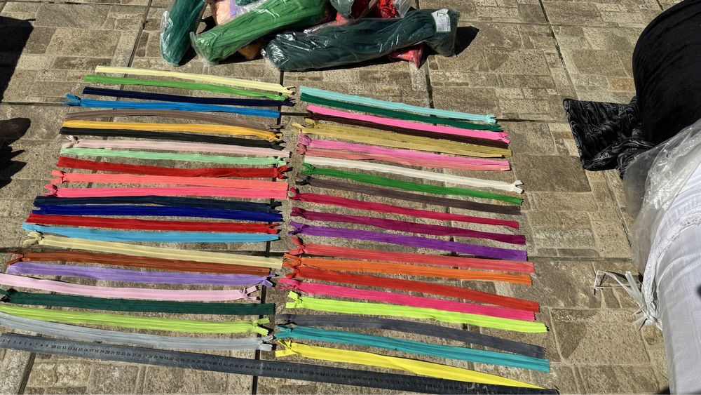 Змейки / опт / потайные 50 см. От 20 шт. Разными или на выбор.