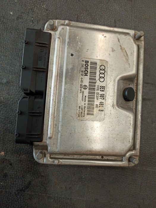 Centralina de Motor - AUDI A4 (8E2, B6) | 00 - 05