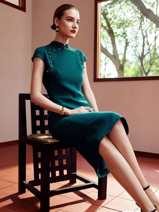 Sukienka Elegancka Ołówkowa Midi Ze Stójką Zielona Motf Premium M 38