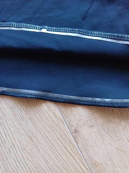 Koszulka modelująca M czarna