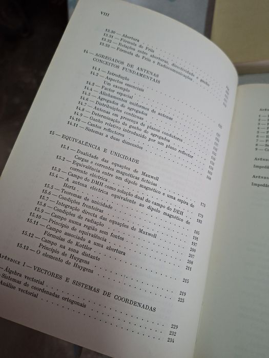 Ondas e Meios Materiais e Radiação Instituto Superior Técnico 2  volumes