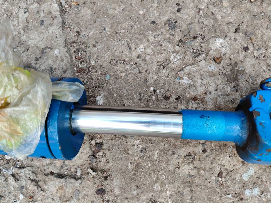 Гидроцилиндр  ЦС -75