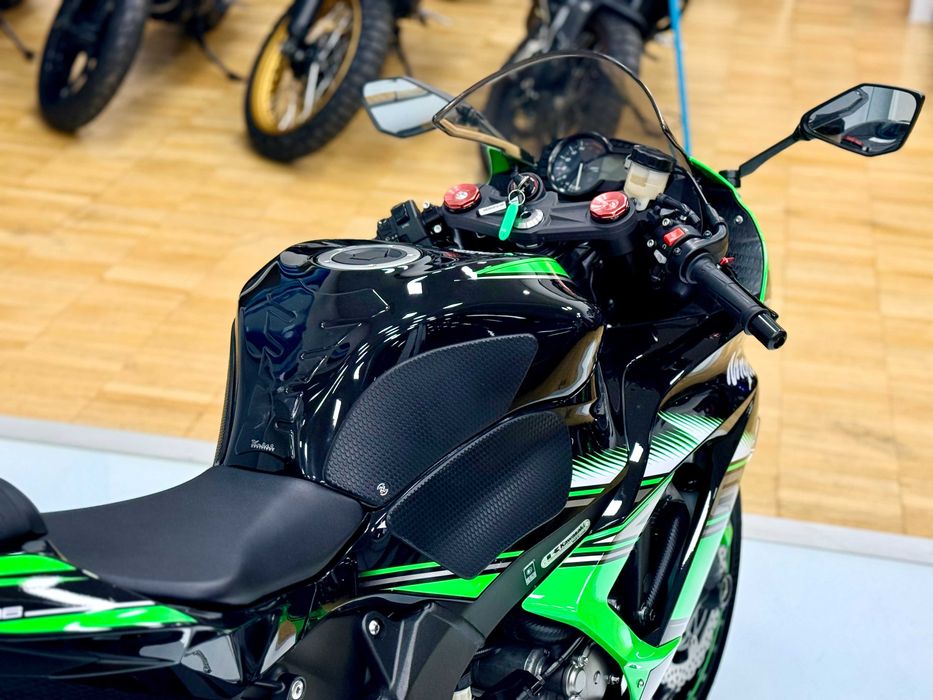 かず Kawasaki Ninja 636 ZX-6R - Мотосалон: 9 999 $ - Мотоциклы Киев на Olx