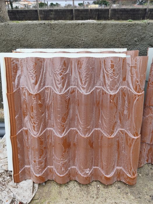 Telha em poliuretano 5cm/ Não faço envios!