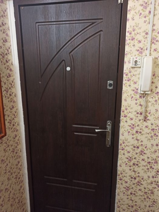 Продам трёхкомнатную квартиру на автовокзале