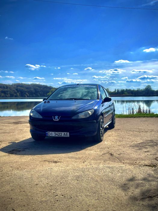Peugeout 206 1.1 Бенз