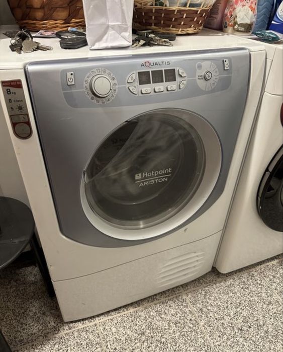 Máquina secar Ariston Hotpoint 8 kgs