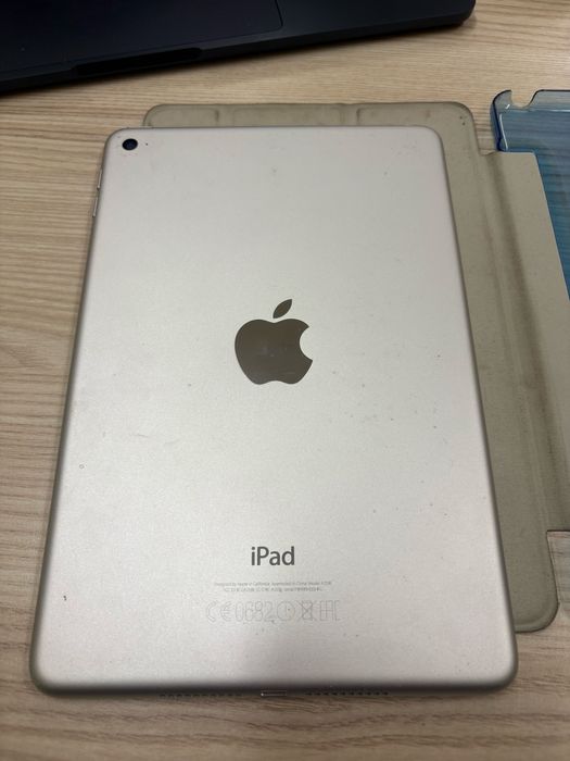 Ipad mini 4 64GB