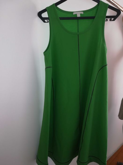 Vestido verde novo