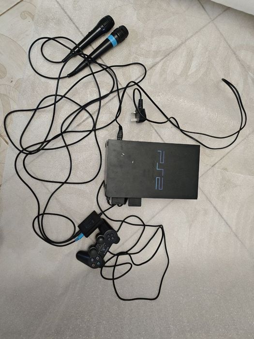 Sony PlayStation 2 (PS2) + джойстик + 2 мікрофони