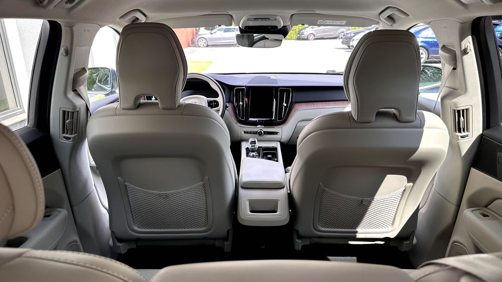 Volvo XC60 Inscription, 1 właściciel, salon Polska, FV23%