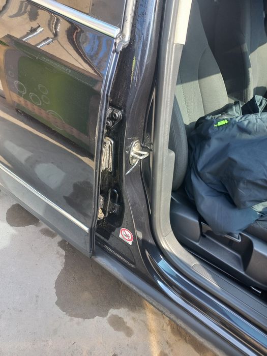 Авто  PASSAT B6  2.0 fsi